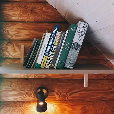 Hazel Hut - Spacious Fenced Yard, Sauna, 2-bedroom Pärnu
