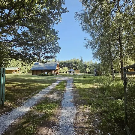 2-bedroom, Fenced Yard, Sauna, 10 Min To Parnu