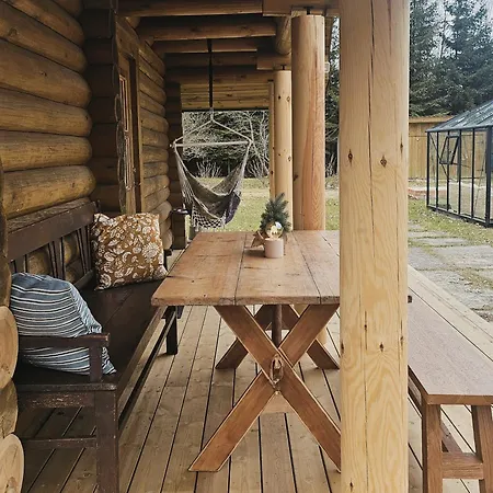 Hazel Hut - Spacious Fenced Yard, Sauna, 2-bedroom * Parnu