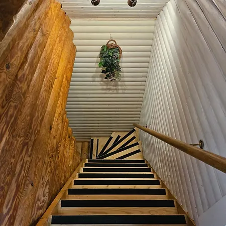 2-bedroom, Fenced Yard, Sauna, 10 Min To * Parnu