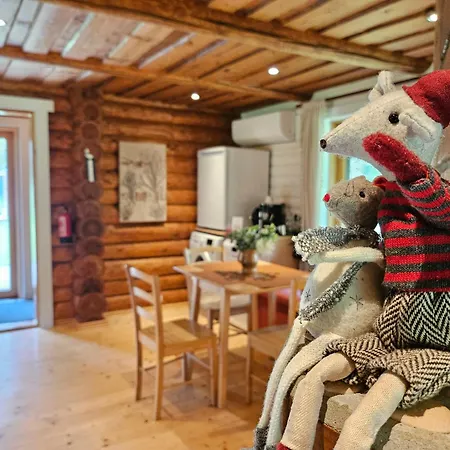 2-bedroom, Fenced Yard, Sauna, 10 Min To * Parnu