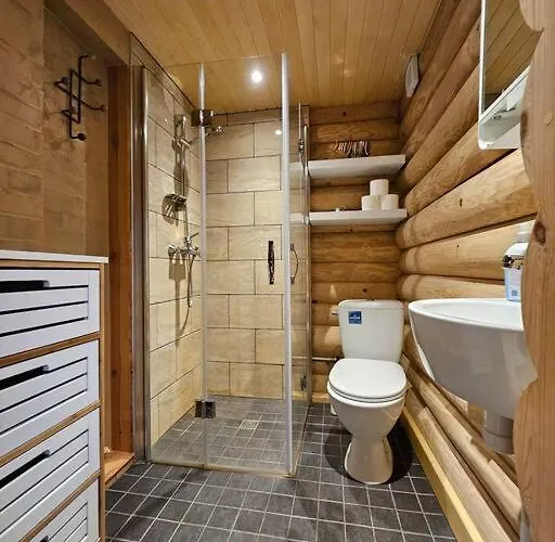 2-bedroom, Fenced Yard, Sauna, 10 Min To Casa vacanze