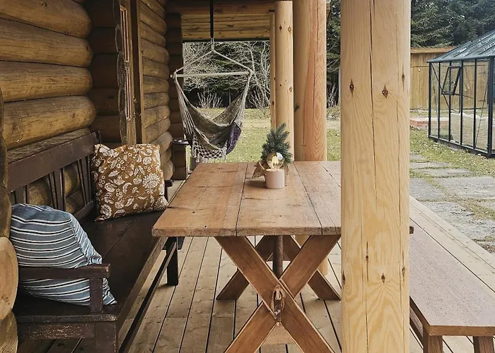 Hazel Hut - Spacious Fenced Yard, Sauna, 2-bedroom * Parnu