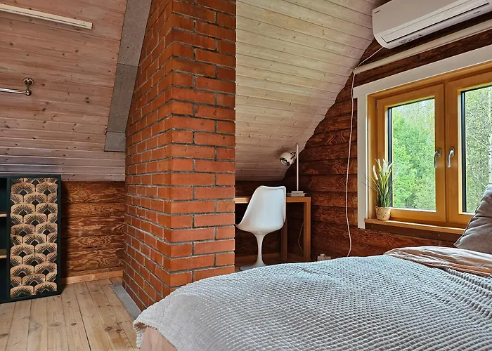 2-bedroom, Fenced Yard, Sauna, 10 Min To Casa vacanze