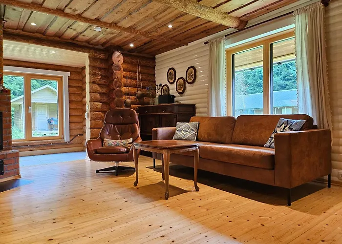 Casa vacanze 2-bedroom, Fenced Yard, Sauna, 10 Min To *