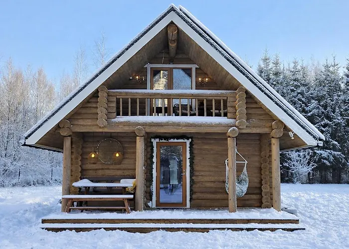 2-bedroom, Fenced Yard, Sauna, 10 Min To Casa vacanze Pärnu